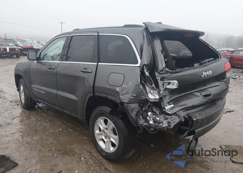 2015 Jeep Grand Cherokee Laredo z USA, uszkodzony, nr VIN 1C4RJFAG0FC165136